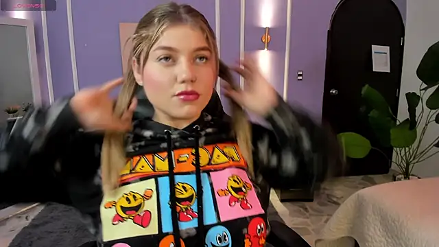 alaia greyy online show from November 2025 12:59:01 PM