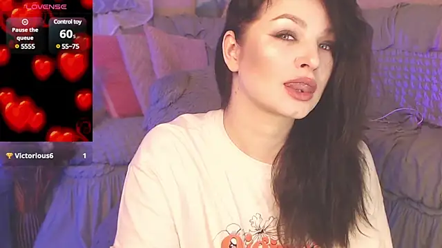 Snapshot of BritneyBarker chatting on December 2024 02:28:01 AM BritneyBarker online show from December 2024 02:28:01 AM