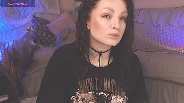 Snapshot of BritneyBarker chatting on February 2025 02:12:01 AM BritneyBarker online show from February 2025 02:12:01 AM