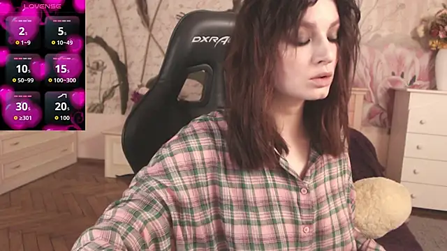 BritneyBarker online show from November 2025 02:36:01 AM