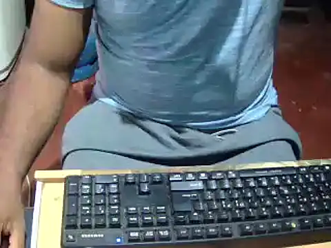 Snapshot of lolboy1234Z chatting on November 2025 06:39:01 PM lolboy1234Z online show from November 2025 06:39:01 PM