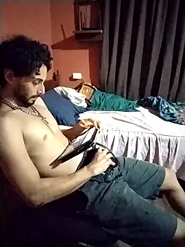 Snapshot of Nooneisthis chatting on January 2025 06:24:02 AM Nooneisthis online show from January 2025 06:24:02 AM