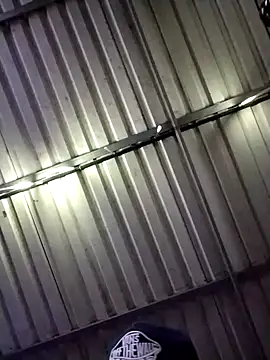 Snapshot of Nooneisthis chatting on January 2025 09:08:01 AM Nooneisthis online show from January 2025 09:08:01 AM