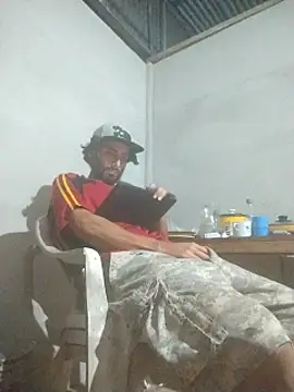 Snapshot of Nooneisthis chatting on March 2025 06:47:01 AM Nooneisthis online show from March 2025 06:47:01 AM