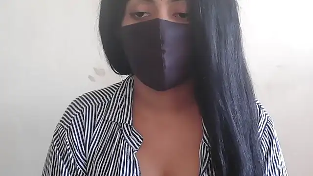 Snapshot of Reddy_Trisha chatting on November 2025 10:21:01 AM Reddy Trisha online show from November 2025 10:21:01 AM