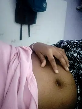 Red-Rose25 online show from October 2025 10:58:02 AM