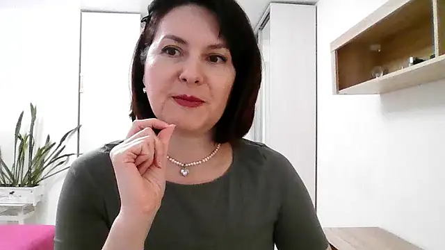 Snapshot of Victoria_Glam chatting on October 2025 04:52:01 PM Victoria Glam online show from October 2025 04:52:01 PM