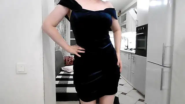 Victoria Glam online show from November 2025 12:42:01 PM