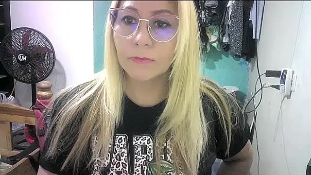 mariana0x online show from March 2026 10:52:01 AM