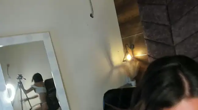 LauraaGomezz   online show from February 2025 11:00:02 AM