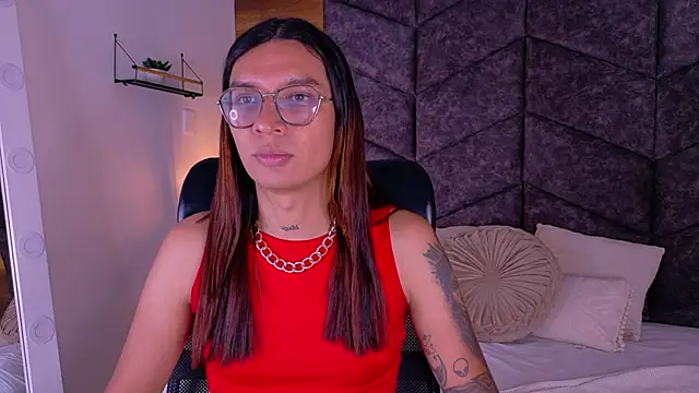 LauraaGomezz   online show from October 2025 07:34:01 PM