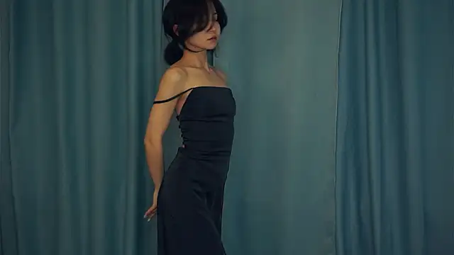 VeronaCritchlow online show from February 2025 11:21:02 AM