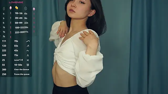 VeronaCritchlow online show from March 2025 11:03:01 AM