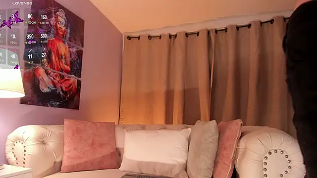 Snapshot of Hannah_Jonhson chatting on March 2025 04:24:02 AM Hannah Jonhson online show from March 2025 04:24:02 AM