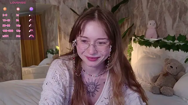 Yo Pixxie online show from October 2025 09:08:01 AM