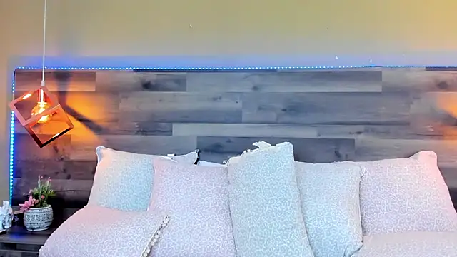 MeganCrow online show from March 2025 09:54:02 PM