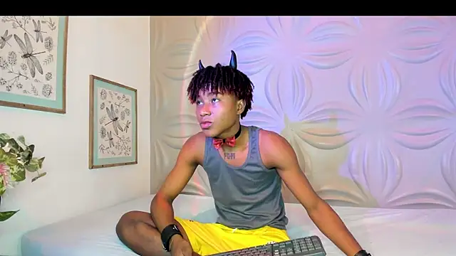 Snapshot of JackBBC18 chatting on February 2025 11:42:02 AM JackBBC18 online show from February 2025 11:42:02 AM