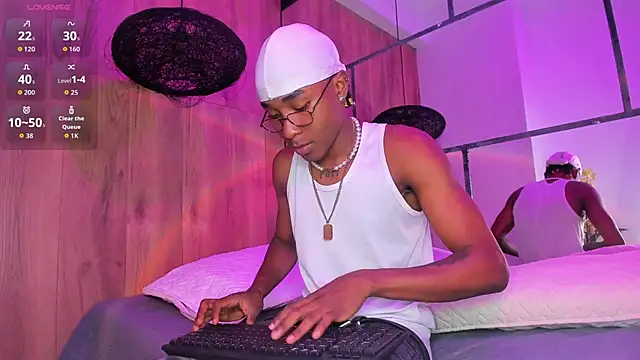 Snapshot of JackBBC18 chatting on October 2025 12:22:02 PM JackBBC18 online show from October 2025 12:22:02 PM