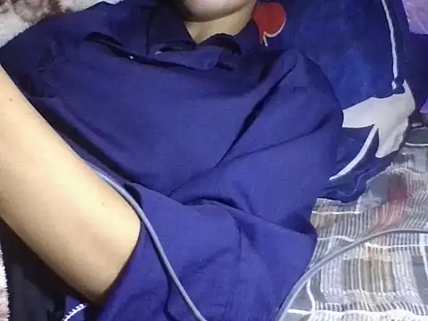 Snapshot of AKANSHA_7 chatting on October 2025 08:10:01 PM AKANSHA 7 online show from October 2025 08:10:01 PM