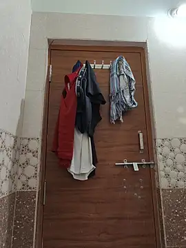 randit7 online show from November 2025 03:50:02 AM