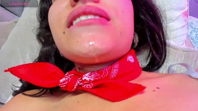 VioletRousse  online show from February 2025 06:42:02 PM