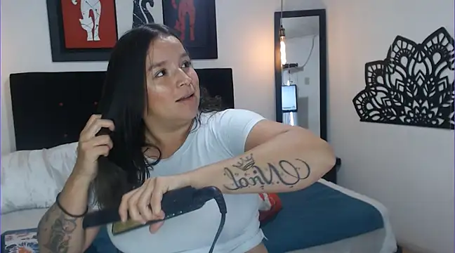 Kristin milk online show from February 2025 11:57:02 AM