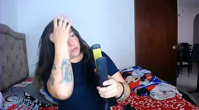 Kristin milk online show from February 2025 01:22:01 PM