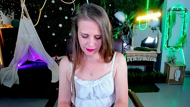 EmiliaBedy online show from May 2026 09:17:02 AM