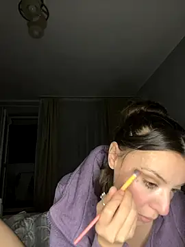 bunnythetailor online show from October 2025 06:09:02 PM