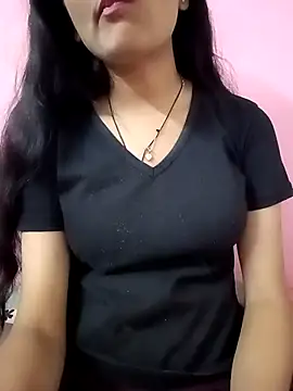 Tanu-00 online show from December 2025 07:00:01 PM