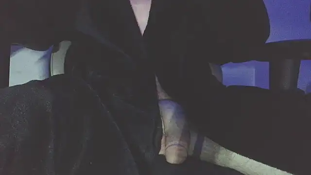 drakecumm690 online show from October 2025 04:20:02 AM