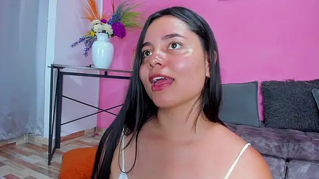 Snapshot of evaa_greey chatting on February 2025 11:36:01 PM evaa greey online show from February 2025 11:36:01 PM