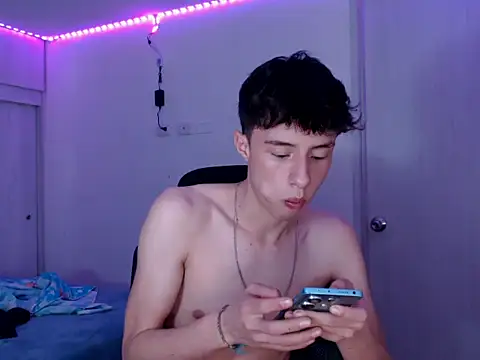 Juanmres online show from March 2026 09:51:01 PM