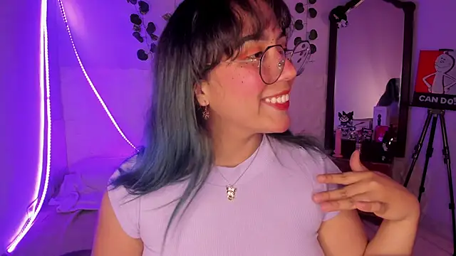 Snapshot of Ludovica6669 chatting on February 2025 12:19:02 AM Ludovica6669 online show from February 2025 12:19:02 AM