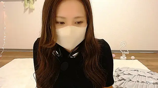 hinano JP online show from October 2025 02:06:01 AM