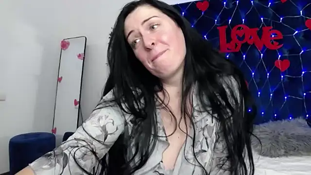 Snapshot of JacquelineElle chatting on February 2025 09:37:01 PM JacquelineElle online show from February 2025 09:37:01 PM