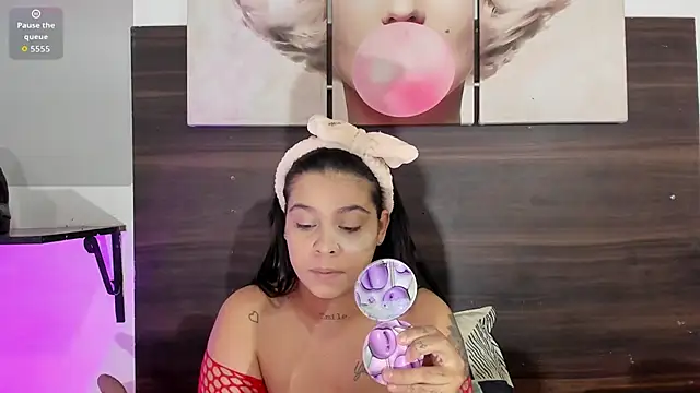 Emily rivera78 online show from October 2025 04:24:01 AM