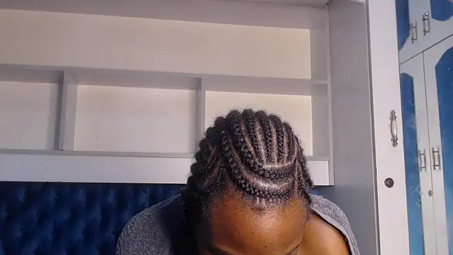 YoungDiva69 online show from February 2025 04:52:01 AM