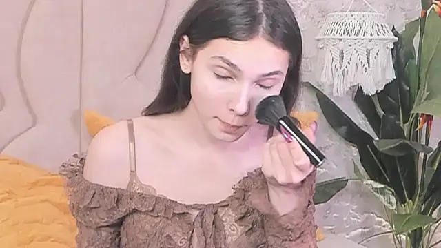 GIGI DAV online show from March 2025 10:35:02 AM