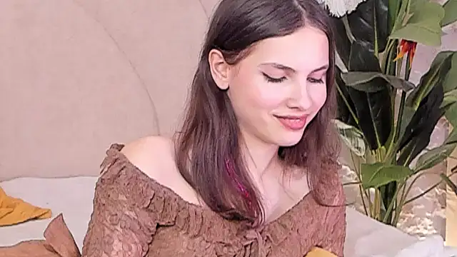 GIGI DAV online show from March 2025 04:43:02 PM