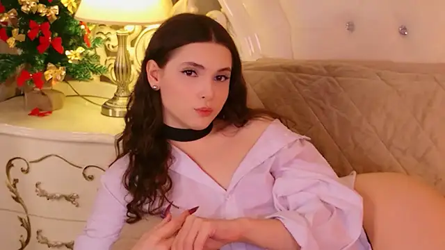 GIGI DAV online show from December 2025 09:22:02 PM