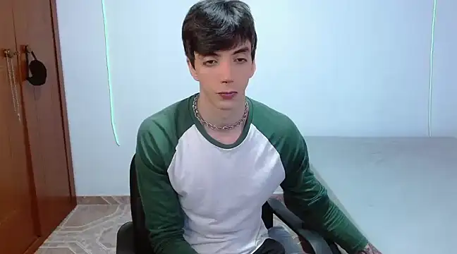 H3ll B0I online show from February 2025 11:19:02 PM