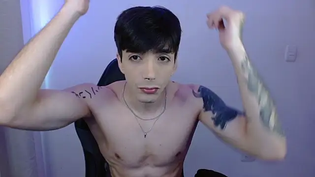 H3ll B0I online show from March 2026 08:15:01 PM