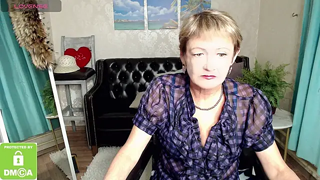 SexyGrandma  online show from October 2025 03:18:01 PM