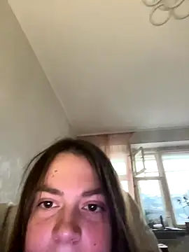 DearAlise online show from October 2025 09:46:02 AM