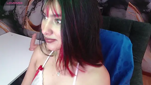 emily fox 3 online show from March 2025 02:44:01 PM