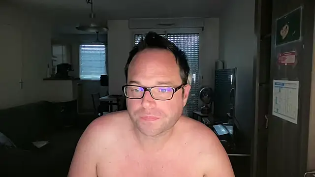 Funnyjul31 online show from March 2026 01:44:02 PM