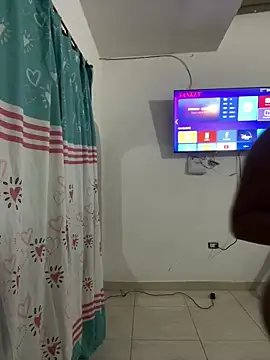 my cam online show from April 2026 09:31:01 PM