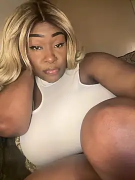 sassysuu online show from February 2025 09:29:01 PM