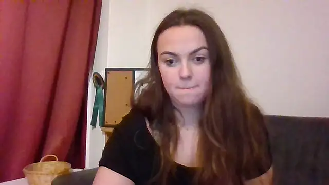 Snapshot of LeshWatchesYou chatting on January 2025 07:41:02 PM LeshWatchesYou online show from January 2025 07:41:02 PM